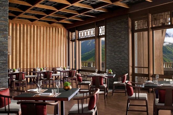 九寨溝日賽谷麗思卡爾頓隱世酒店_早餐餐廳