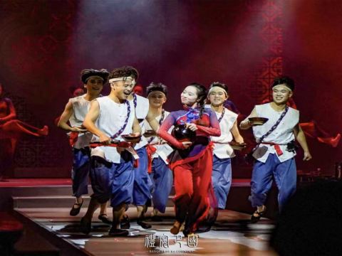 全景沉浸式主題餐秀《禮宴巴國》