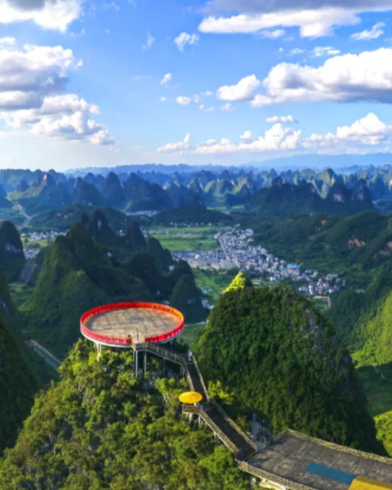 桂林+陽朔4天團·升級純玩高鐵團 遇龍河漫遊(乘電瓶車或自駕三輪車、隨團拍攝旅遊vlog)、陽朔如意峰(乘纜車往返)、灕江竹筏漂流、東漓古村、穿山、塔山公園(民族服飾拍照)、桂花公社(DIY桂花糕)