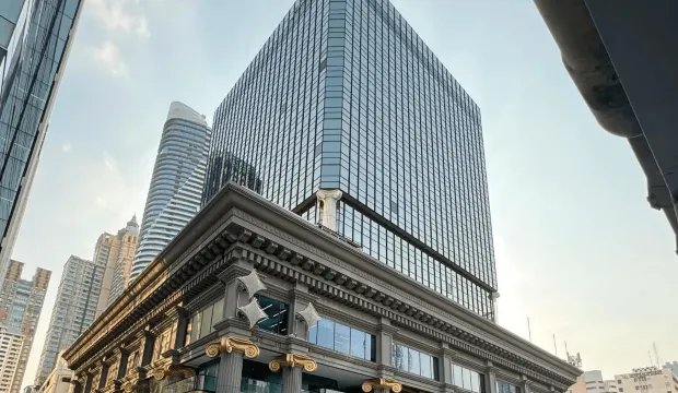 Gaysorn Amarin Tower (LV概念店)