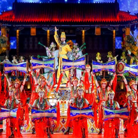 【5鑽】【香港直航運城】陝西、陝北、山西跨省深度8天升純之旅  《永安專屬迎賓儀式》華清宮、欣賞大型實景演出《長恨歌》、華山風景區、秦始皇兵馬俑、甘泉大峽谷、波浪谷、壺口瀑布、黨家村、楊家嶺革命舊址