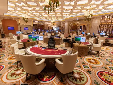 會安南岸新世界酒店