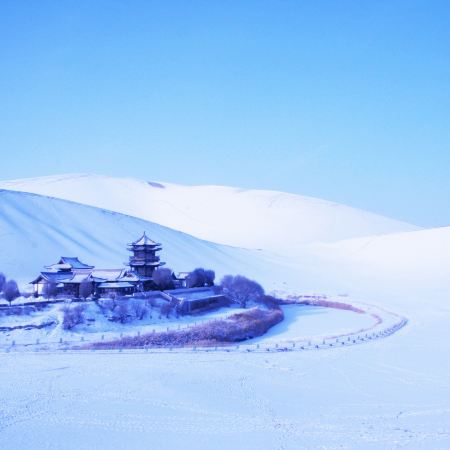 《🧧2月14日(年廿七)※國泰航空》【探索一帶一路.絲綢之路、新疆、甘肅】 烏魯木齊、吐魯番、哈密、敦煌、嘉峪關8天純玩團 ※直航往返烏魯木齊、重本包單程內陸機張掖往烏魯木齊