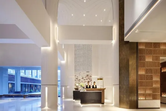 林芝悅皇冠度假酒店