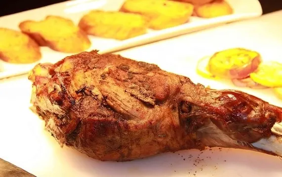 酒店國際自助晚餐