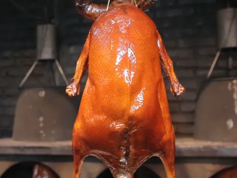 古法瓦缸荔枝柴燒鵝宴