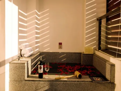 長泰半月山溫泉酒店~獨立私家溫泉泡池露台房