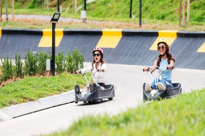 吉隆坡天際線斜坡滑車 (Skyline Luge)