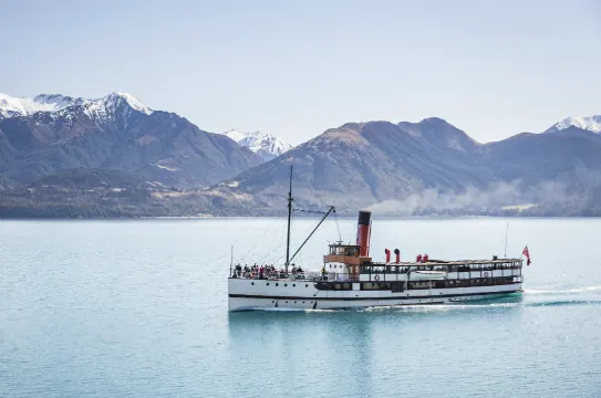 厄恩斯勞號古董蒸汽船