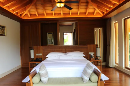 湖泉大酒店房間