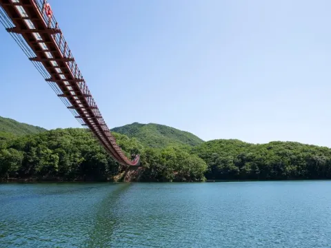 馬場湖水吊索橋
