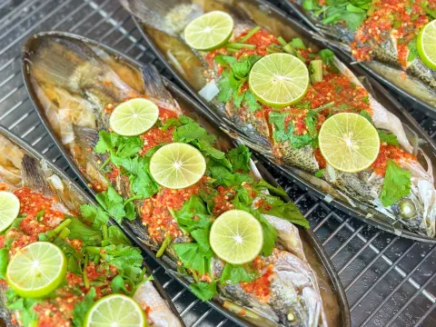 吞武里海鮮市場