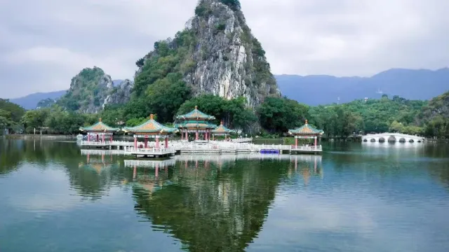 肇慶國家5A級景區「七星岩」