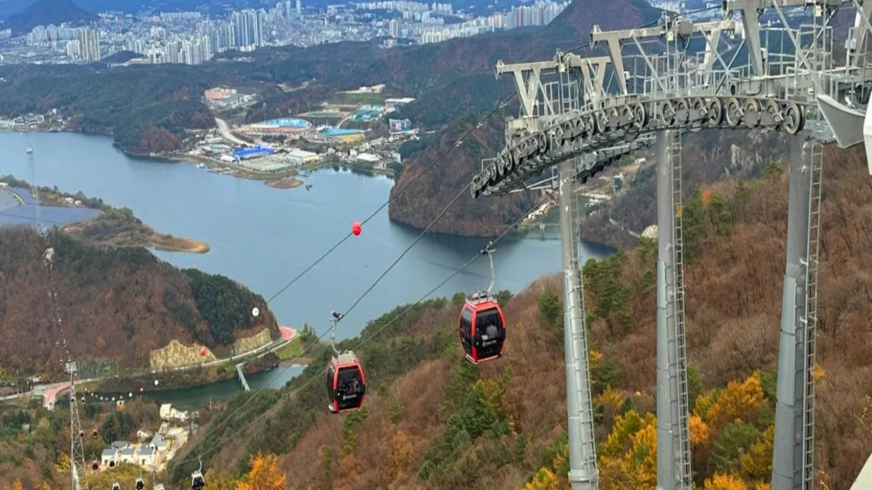 春川三岳山湖水纜車