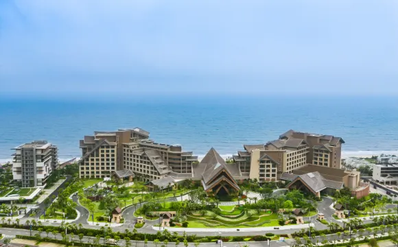 汕尾保利希爾頓逸林酒店