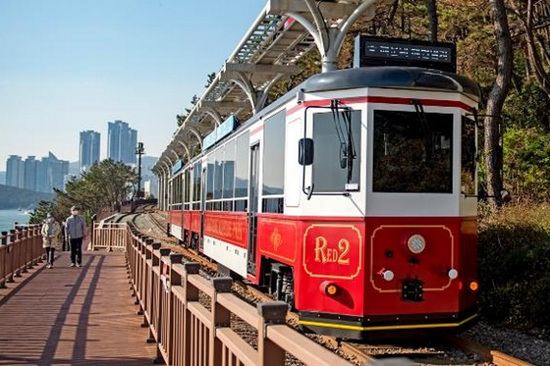 Haeundae Blueline Park海岸列車