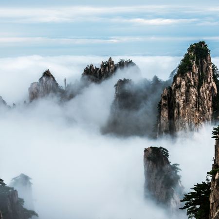 黃山之巔‧江南韻 (杭州、黃山、宏村、千島湖)6天團 《世界自然與文化雙遺產》黃山、青山湖水上森林~千畝杉樹林、《世界自然遺產》西湖風景區、千島湖(登上3個島+飲咖啡賞夕陽)、徽州古城、宏村