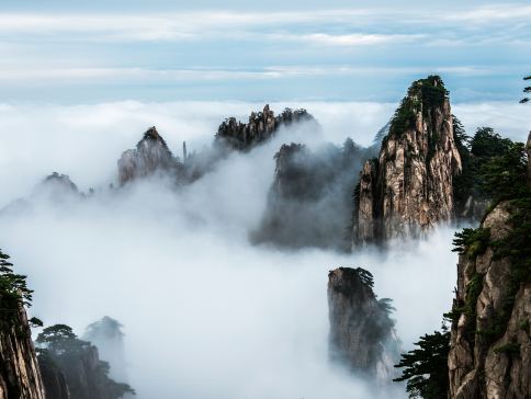 黃山之巔‧江南韻 (杭州、黃山、宏村、千島湖)6天團 《世界自然與文化雙遺產》黃山、青山湖水上森林~千畝杉樹林、《世界自然遺產》西湖風景區、千島湖(登上3個島+飲咖啡賞夕陽)、徽州古城、宏村