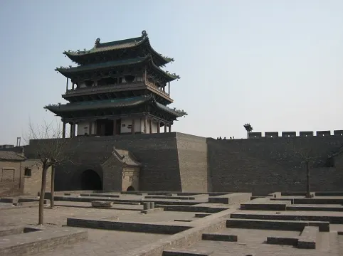 平遙古城城樓上