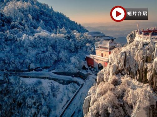 【5鑽】【國泰航空】【人氣】山東5天升純團 青島(八大關、青島啤酒博物館)、泰安(五嶽之首~泰山)、濟南(大明湖、黑虎泉)、濰坊(楊家埠民間藝術大觀園) 【5鑽】【國泰航空】【人氣】山東5天升純團 青島(八大關、青島啤酒博物館)、泰安(五嶽之首~泰山)、濟南(大明湖、黑虎泉)、濰坊(楊家埠民間藝術大觀園)