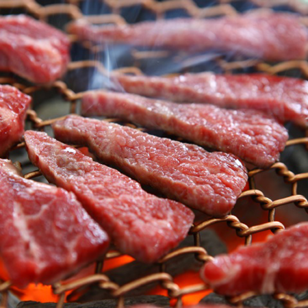 首爾地道韓食體驗5天之旅 ※韓豚烤肉、餐桌韓定食、韓牛1++燒烤、春川鐵板炒雞、養生鍋巴蔘雞湯+傳統馬格利酒、豬手料理、鷺梁津水產市場~季節海鮮料理