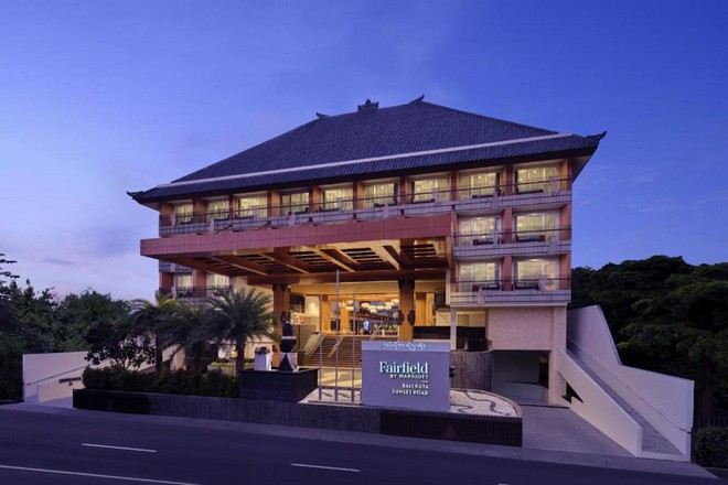 Fairfield by Marriott Kuta Sunset Road 