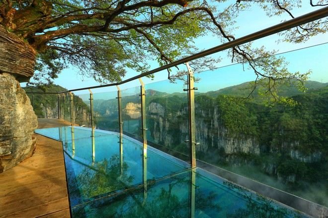 矮寨大橋景區~懸空棧道