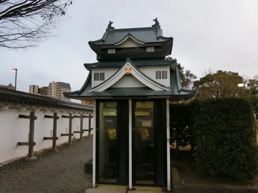 岡崎城
