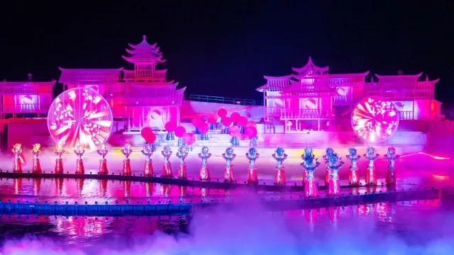 鳳凰樂土·山水麗人