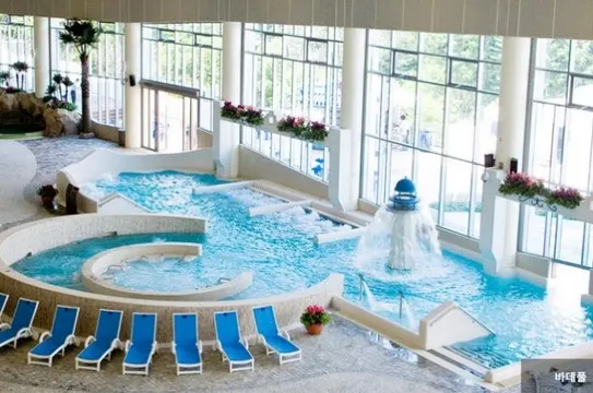 Phoenix PyeongChang Blue Canyon溫泉水上樂園