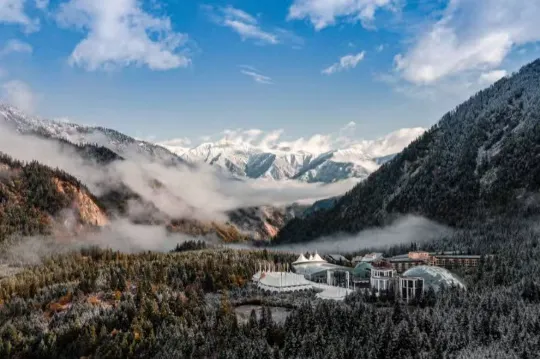 九寨天堂洲際大飯店外觀