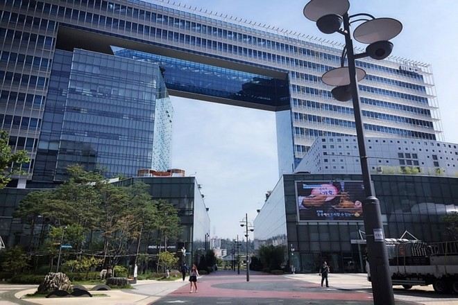 上岩洞DMC數碼媒體城