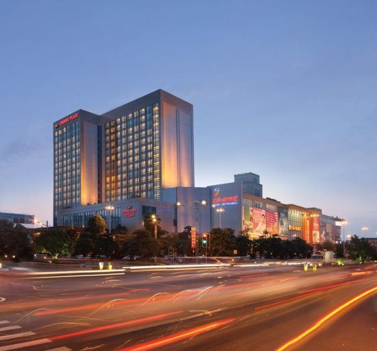 中山大信皇冠假日酒店