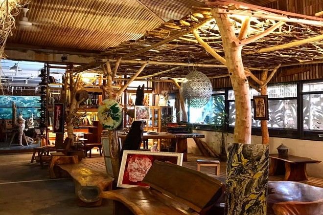 新源隆原木咖啡館