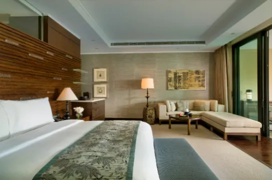 海南萊佛士酒店客房