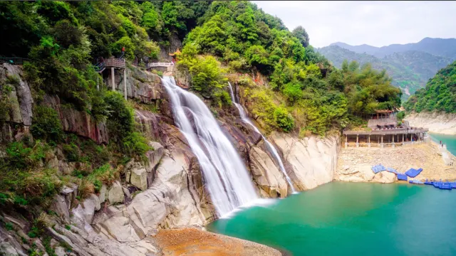 龍景大峽谷瀑布群