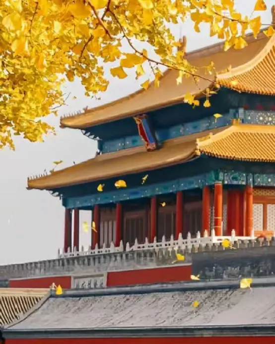 限定出發：🌕月滿京秋~皇牌北京‧世界遺產5天之旅  世界文化遺產【居庸關長城、頤和園、故宮、天壇公園、明十三陵之定陵】、首鋼園(滑雪大跳臺)、四合院家訪、煙袋斜街、什剎海荷花市場、天安門廣場