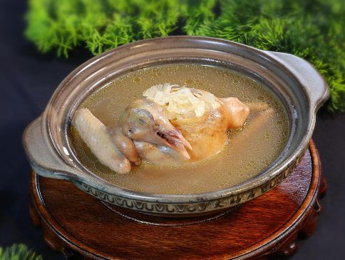 《保證出發+頭等艙直航船來回3天+四大珍饈「鮑‧參‧翅‧肚」》連續2晚保證入住中山國際品牌 Le Méridien酒店 暢遊順德漁人碼頭、香山City Walk 順德中山美食純玩3天團