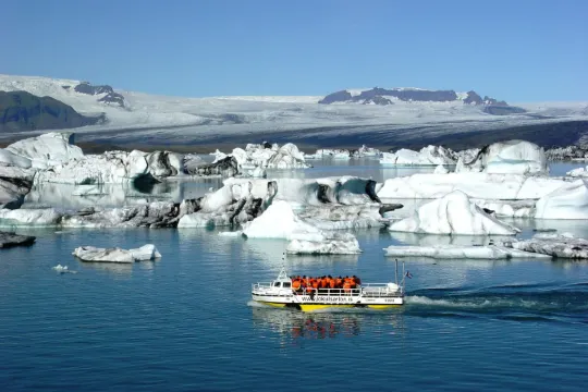 傑古沙龍冰河湖