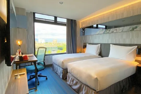 麗寶賽車主題旅店T11 T12 Hotel