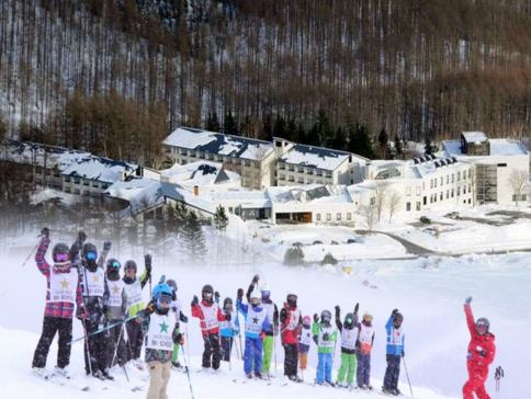 北海道 十勝Sahoro Resort 、 冬の美瑛6天滑雪賞雪之旅 《保證入住2晚》十勝 Sahoro溫泉滑雪度假酒店(包2小時教練滑雪課程)、「日本人氣No.1」旭山動物園~冬季限定企鵝巡遊