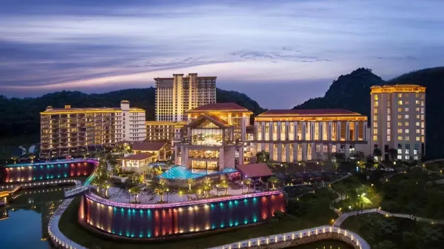 美泉谷嘉華酒店