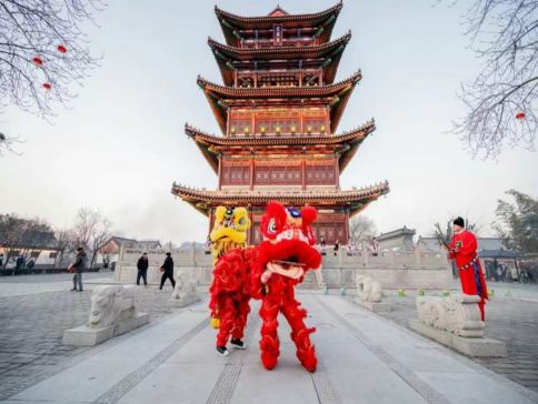 【🧧春節限定】【國泰航空】山東 青島、泰安、濟南、淄博 5天升純團  楊家埠春節廟會、大明湖春節廟會、玉黛湖花燈藝術節、青島元宵糖球會、五嶽之首泰山祈福、顏神古鎮、黑虎泉、青島啤酒博物館、迎賓館