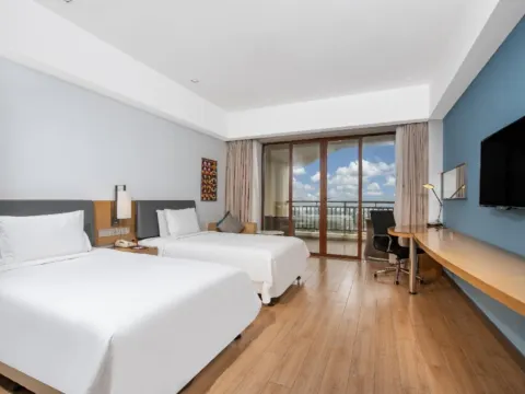 大華西海岸智選假日酒店 