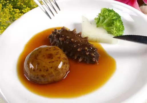 66両濃湯雞煲翅+花菇扣遼蔘宴