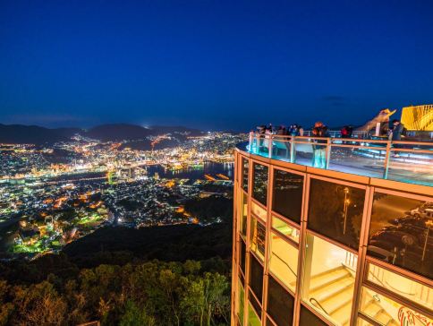 長崎、福岡 賞海豚5天冬日美景之旅 ~南島原(乘船觀賞野生海豚)、雲仙地獄(大叫喚地獄展望所)、稻佐山展望台(乘玻璃列車、日本新三大夜景)、「日本三大名橋」眼鏡橋、「米芝蓮景點推介」太宰府～天滿宮