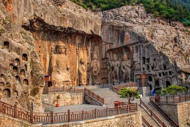 龍門石窟