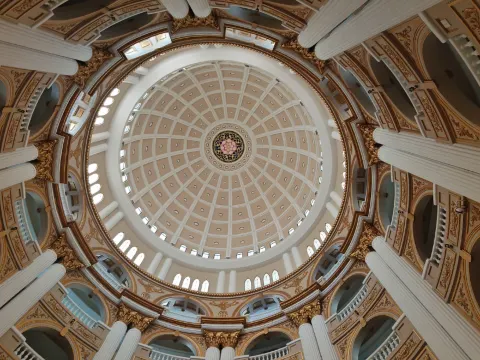 浪漫.魔法城堡“廣東醉美.學院”