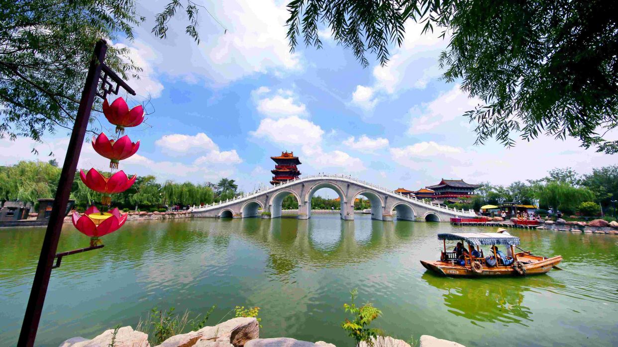 清明上河園九龍橋