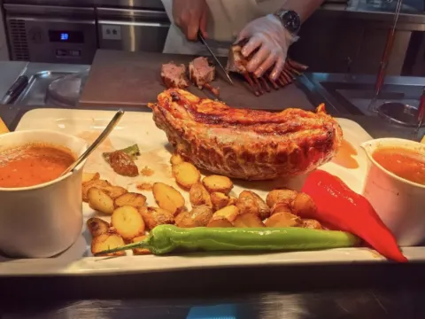 北京港澳中心瑞士酒店自助餐